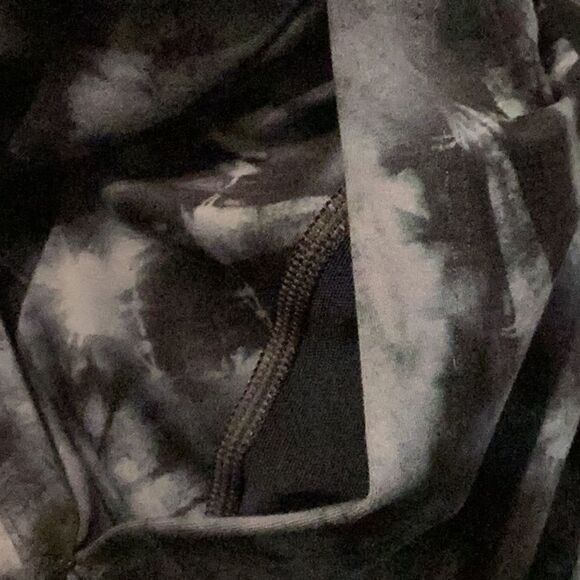 Athleta Salutation Printed Jogger Pant Calypso Navy small - Picture 15 of 15